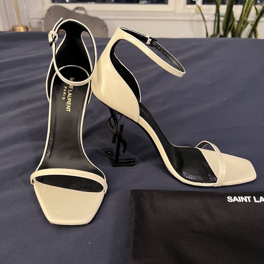 YSL Saint Laurent Opyum Sandals White Patent Leather Black Heel Size 38.5 (8.5)